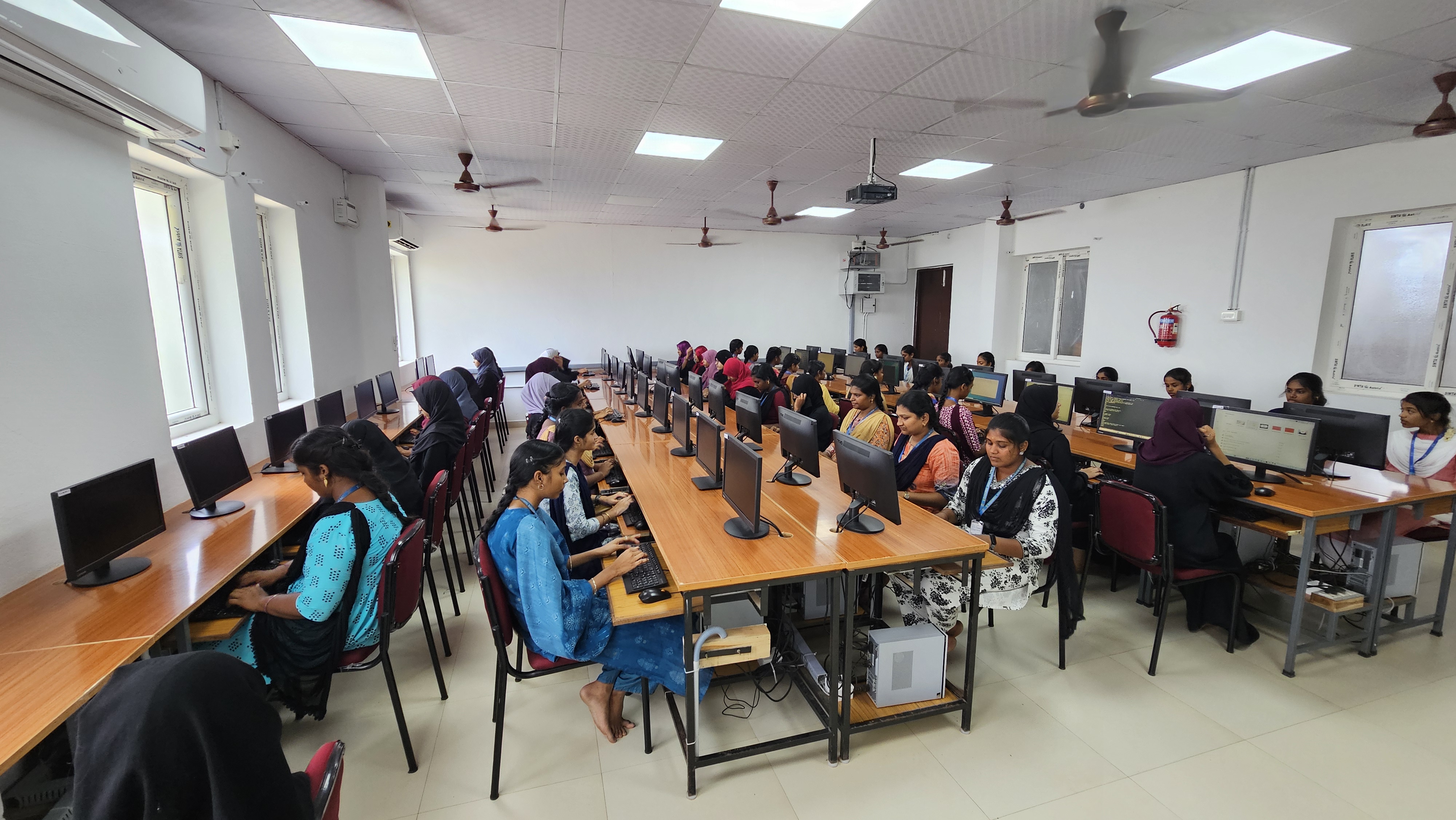Computer Application Lab View 1