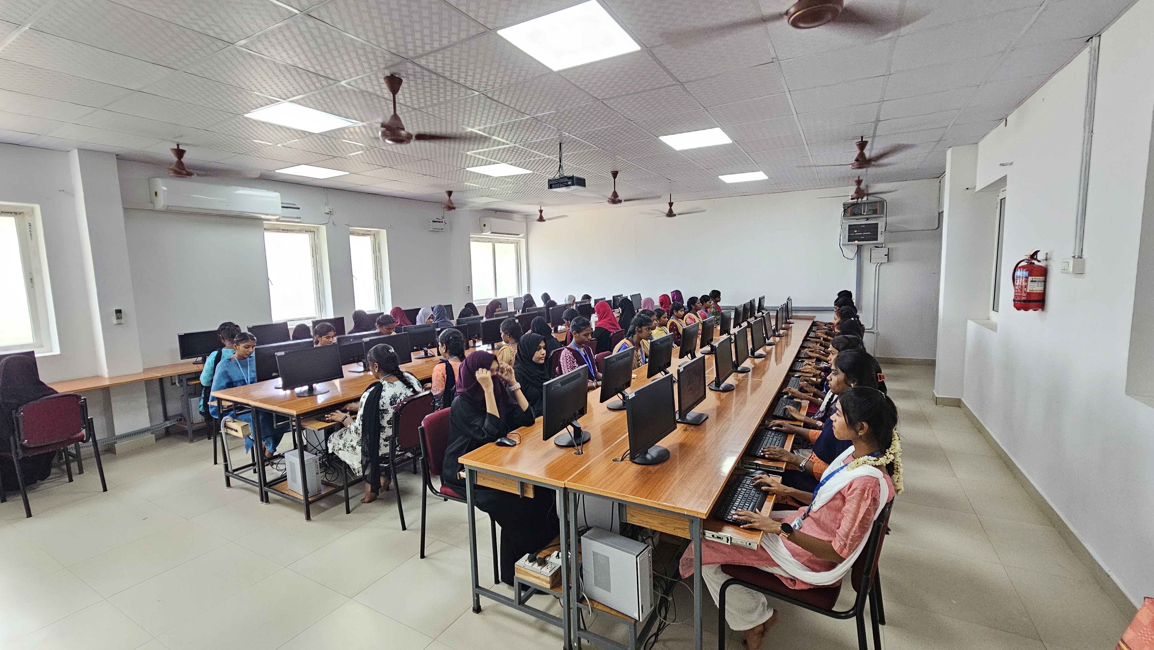 Computer Application Lab View 2