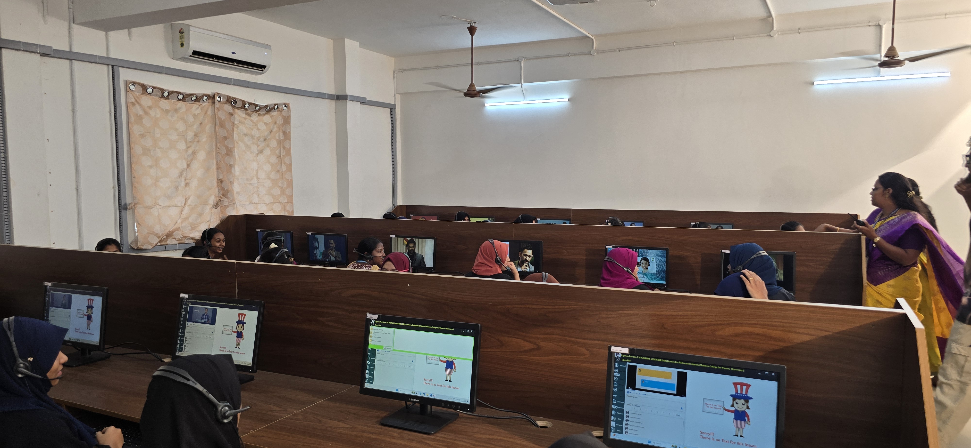 Language Lab View 1